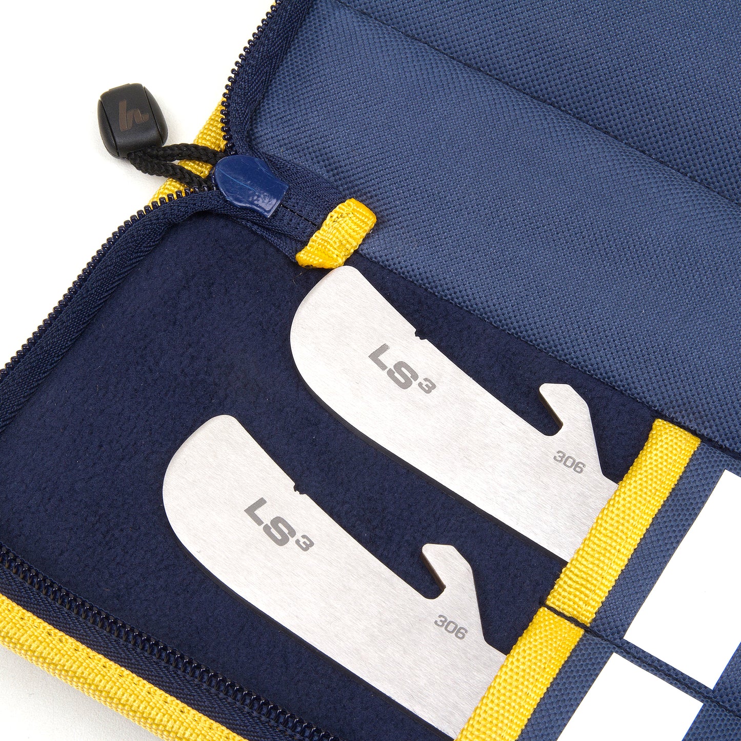 HOWIES SKATE BLADE CASE