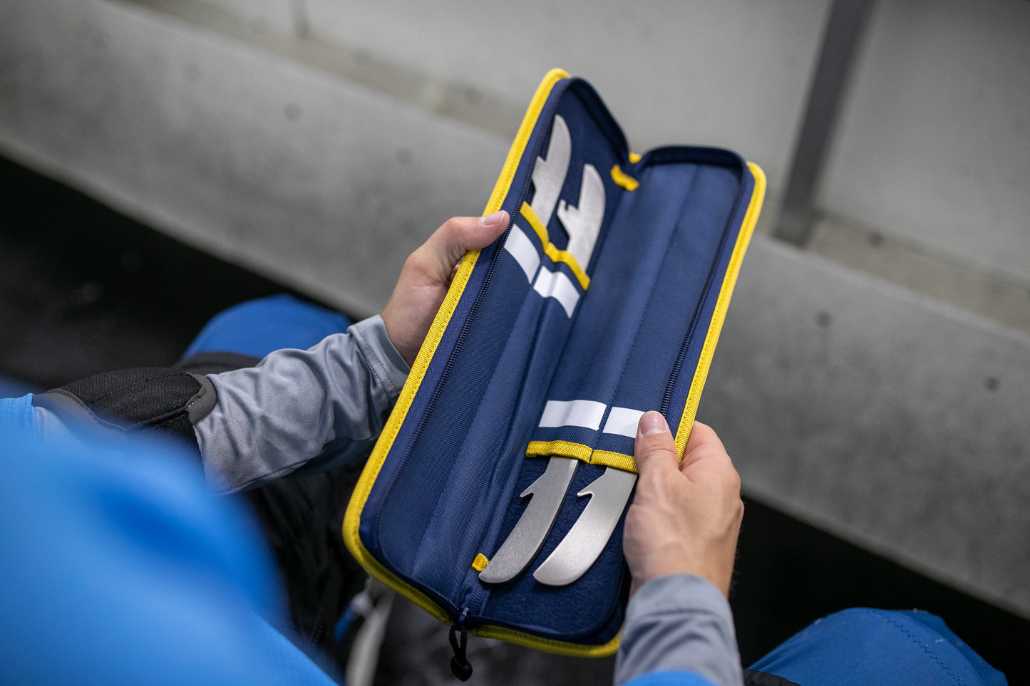 HOWIES SKATE BLADE CASE