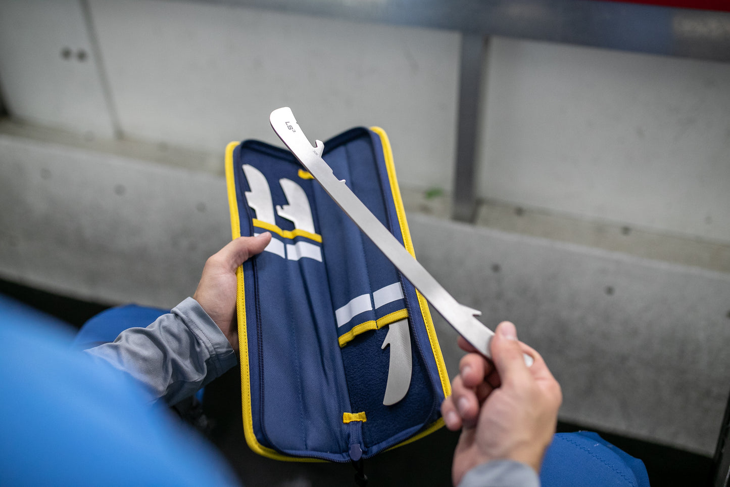 HOWIES SKATE BLADE CASE